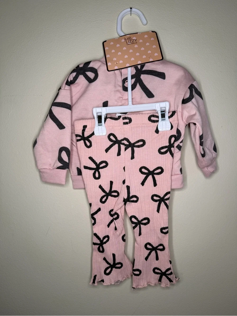 Kids Pink Bow-Print Pajama Set - Cozy Long Sleeve Top & Ribbed Pants